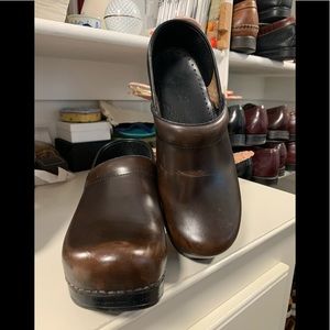 Brown leather Dansko clogs